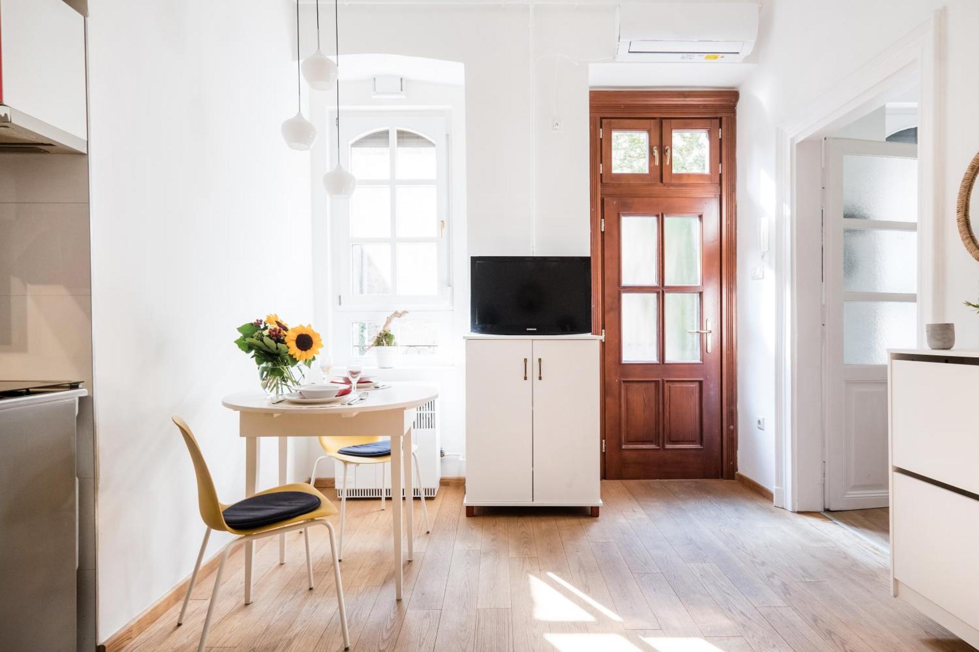 Artistic Apartment In City Centre بودابست المظهر الخارجي الصورة